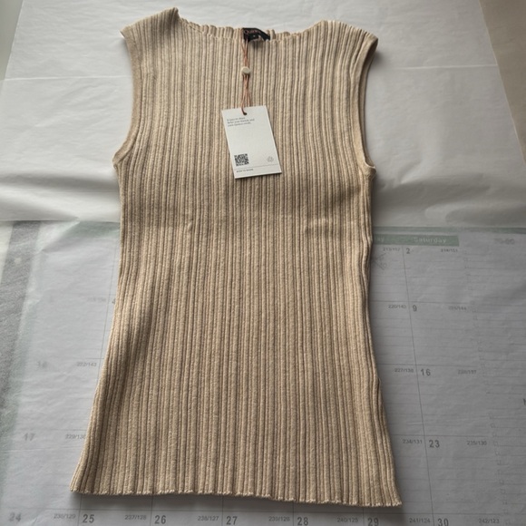 Quince Cotton Cashmere Ribbed Tank in Heather Oatmeal - Picture 9 of 11
